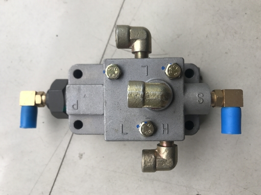 A220401000652 Servo Valve Transmission Fuller Slave Valve A-5000 A5000 FAST for SANY CRANE Spare parts