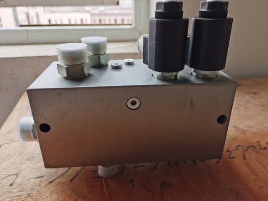 13336500 13336502 Valve Block Group SRSC45H8.2.2.15-1 for SANY reacher stacker