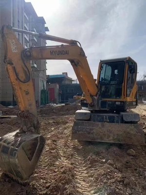 HYUNDAI Used Excavator Equipment 6 Ton 39kw / 1700rpm Engine Power